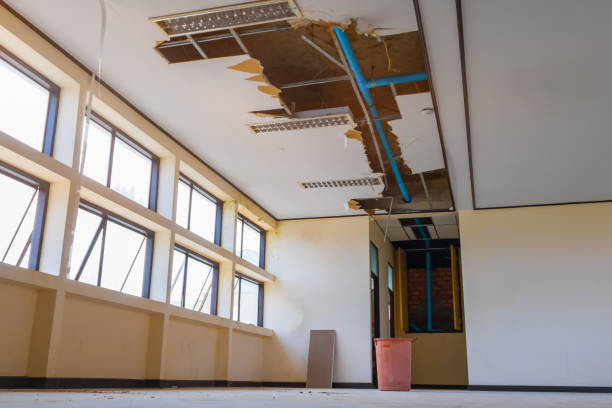 Local water damage restoration in CA
